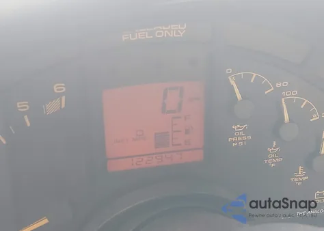 1992 Chevrolet Corvette из США, поврежденный, VIN 1G1YY23P4N5104512